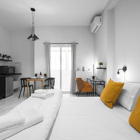 סלוניקי Breez Apartments, The Luxury Suites מראה חיצוני תמונה