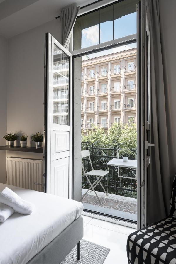 סלוניקי Breez Apartments, The Luxury Suites מראה חיצוני תמונה