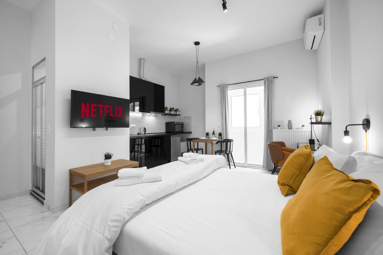 סלוניקי Breez Apartments, The Luxury Suites מראה חיצוני תמונה