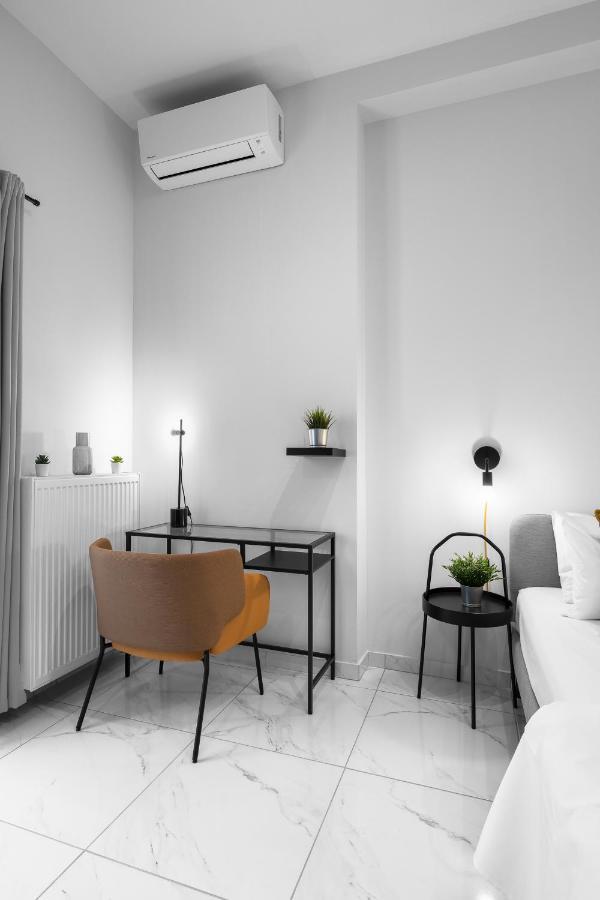 סלוניקי Breez Apartments, The Luxury Suites מראה חיצוני תמונה